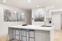 KITCHEN AND WALL ART
